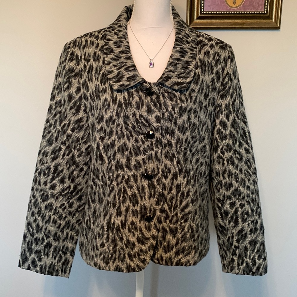 Bob Mackie Studio chettah print black & Gray blazer/jacket size 16